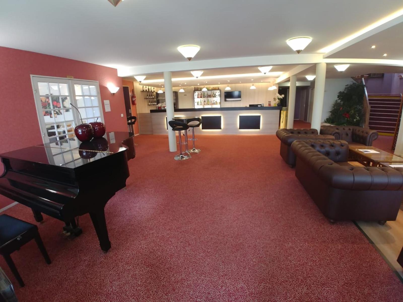 Hotel Altina Pacy-sur-Eure Zewnętrze zdjęcie
