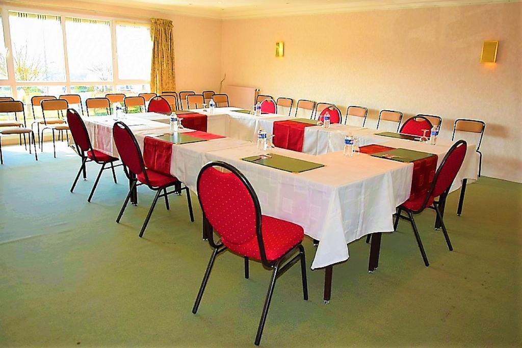 Hotel Altina Pacy-sur-Eure Zewnętrze zdjęcie