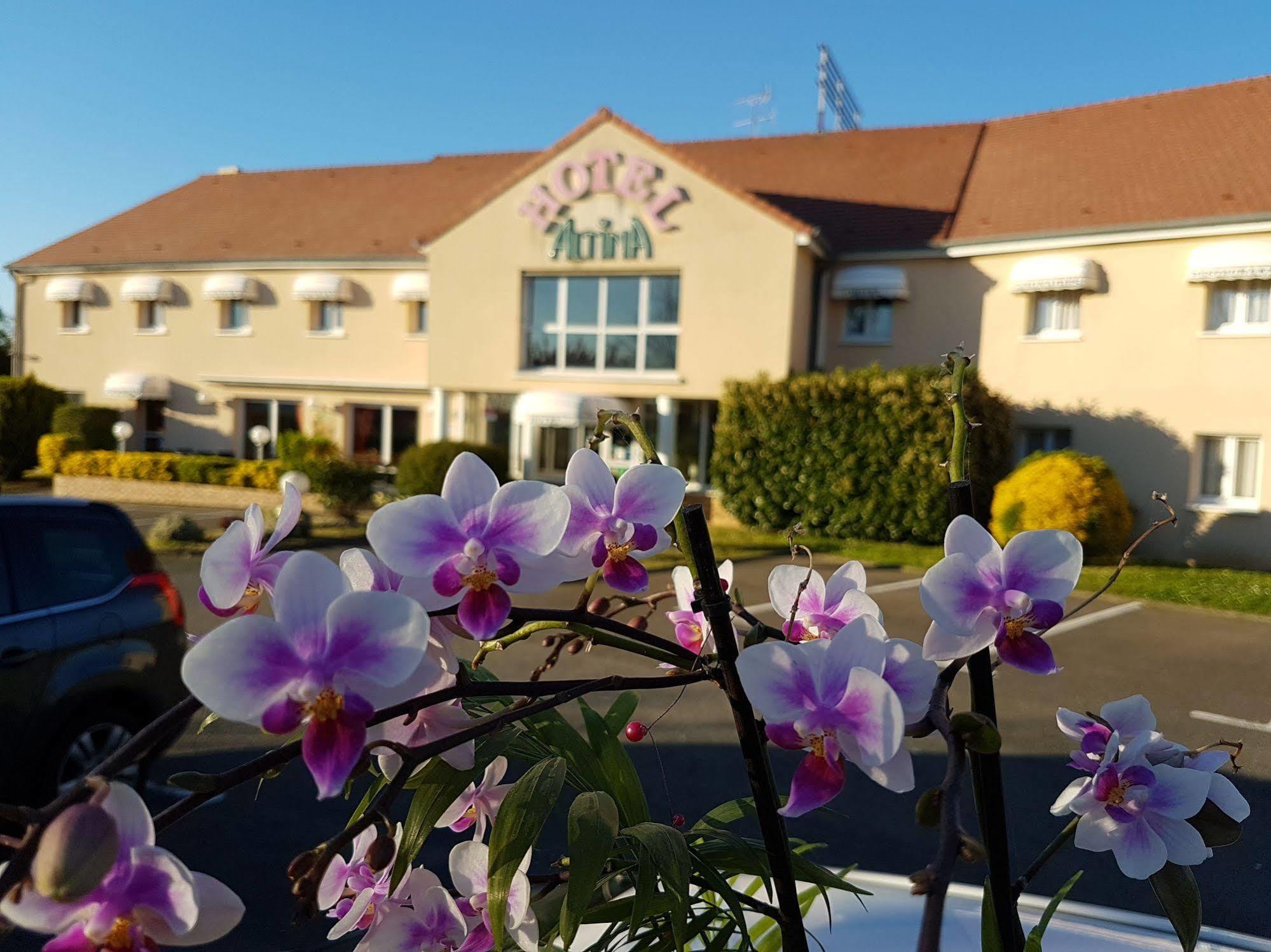 Hotel Altina Pacy-sur-Eure Zewnętrze zdjęcie