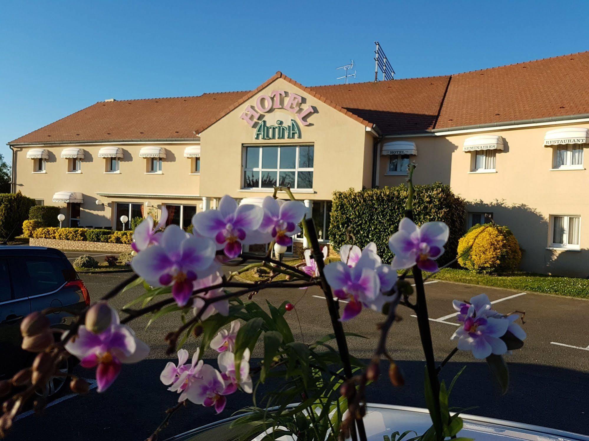 Hotel Altina Pacy-sur-Eure Zewnętrze zdjęcie