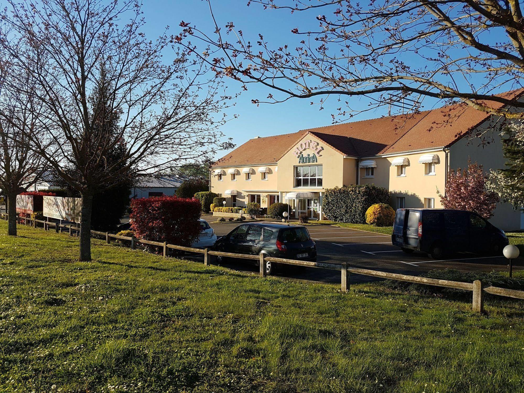Hotel Altina Pacy-sur-Eure Zewnętrze zdjęcie