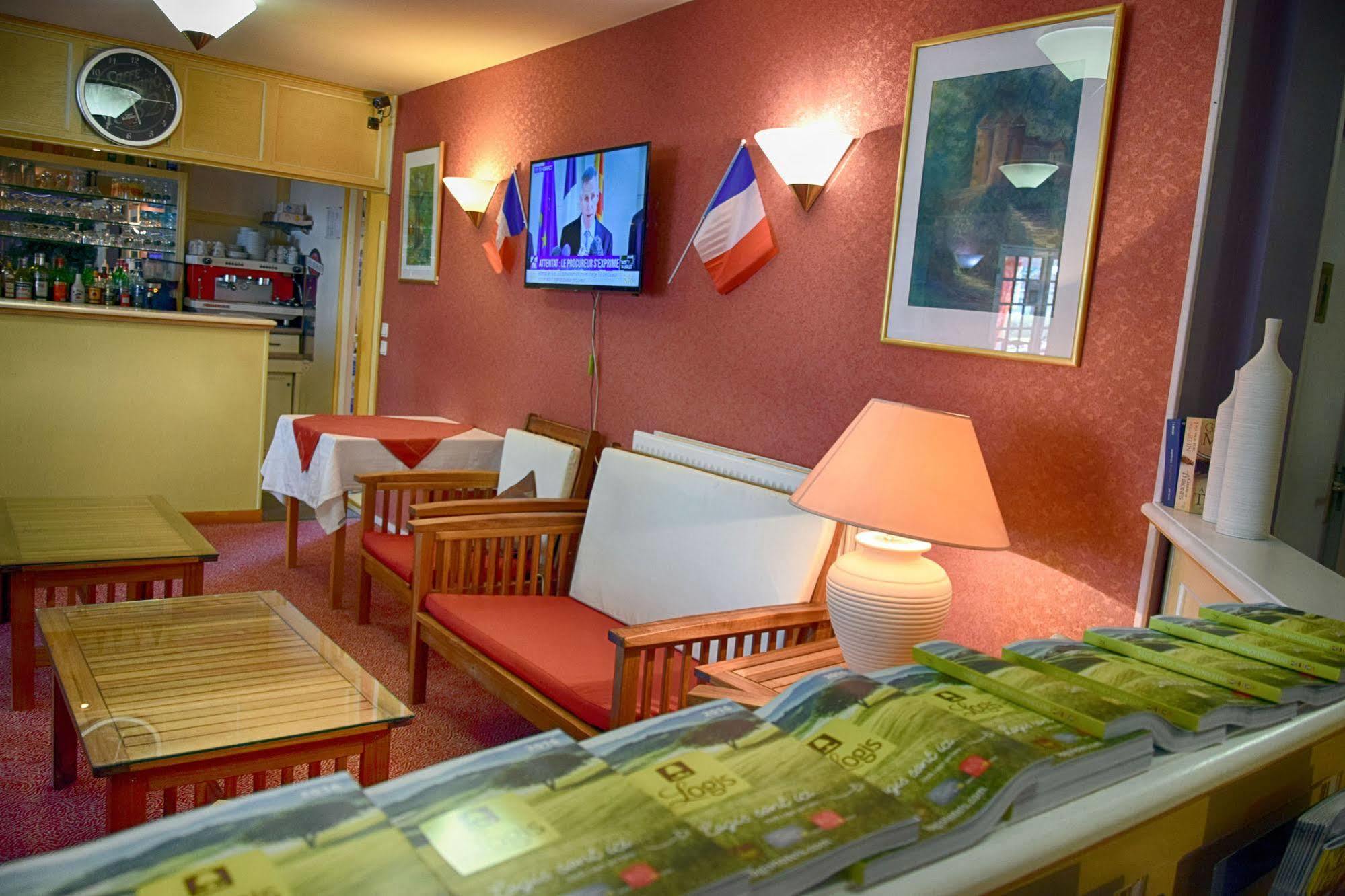 Hotel Altina Pacy-sur-Eure Zewnętrze zdjęcie