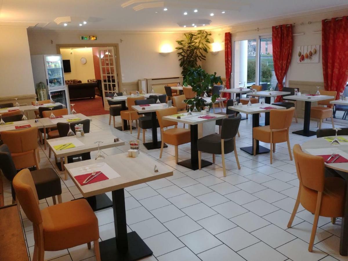 Hotel Altina Pacy-sur-Eure Zewnętrze zdjęcie
