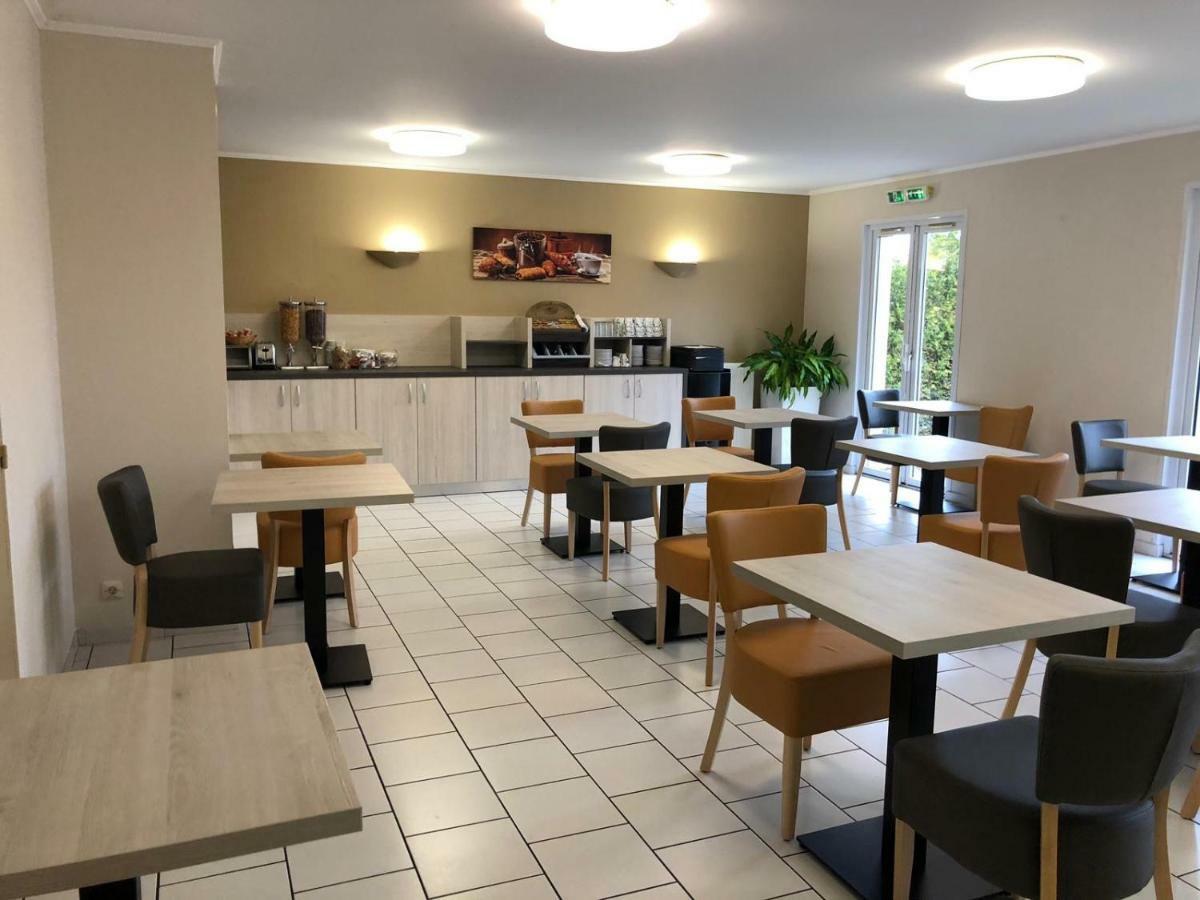 Hotel Altina Pacy-sur-Eure Zewnętrze zdjęcie