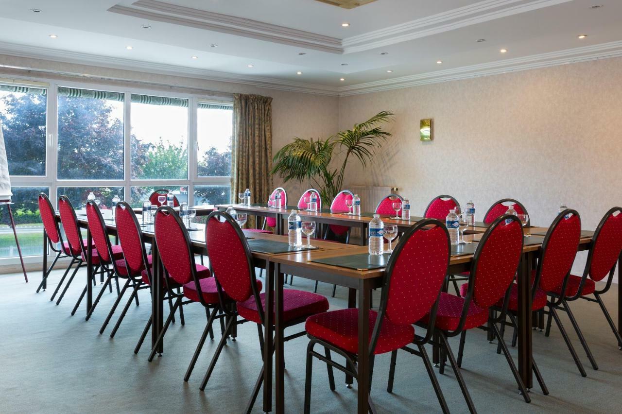 Hotel Altina Pacy-sur-Eure Zewnętrze zdjęcie
