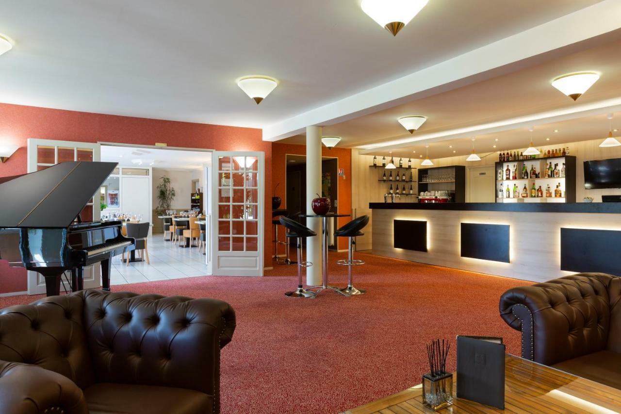 Hotel Altina Pacy-sur-Eure Zewnętrze zdjęcie